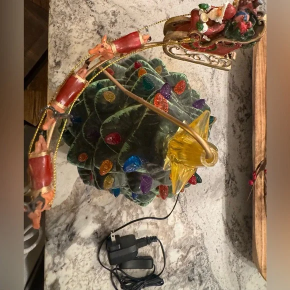 Mr. Christmas Animated Nostalgic Tree. 14.5” Tall. Like new. - Picture 4 of 13